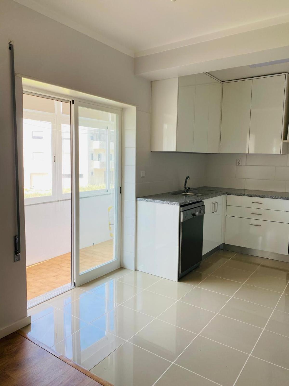Saudades Apartment Peniche Luaran gambar