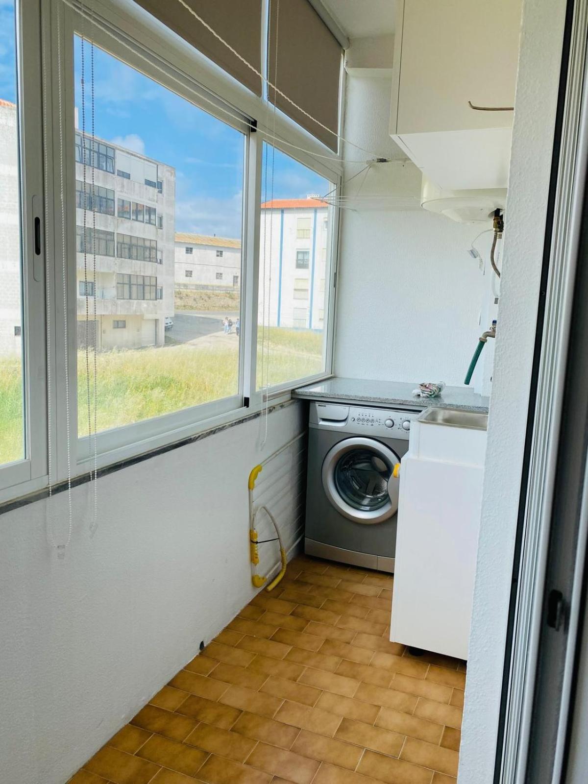 Saudades Apartment Peniche Luaran gambar